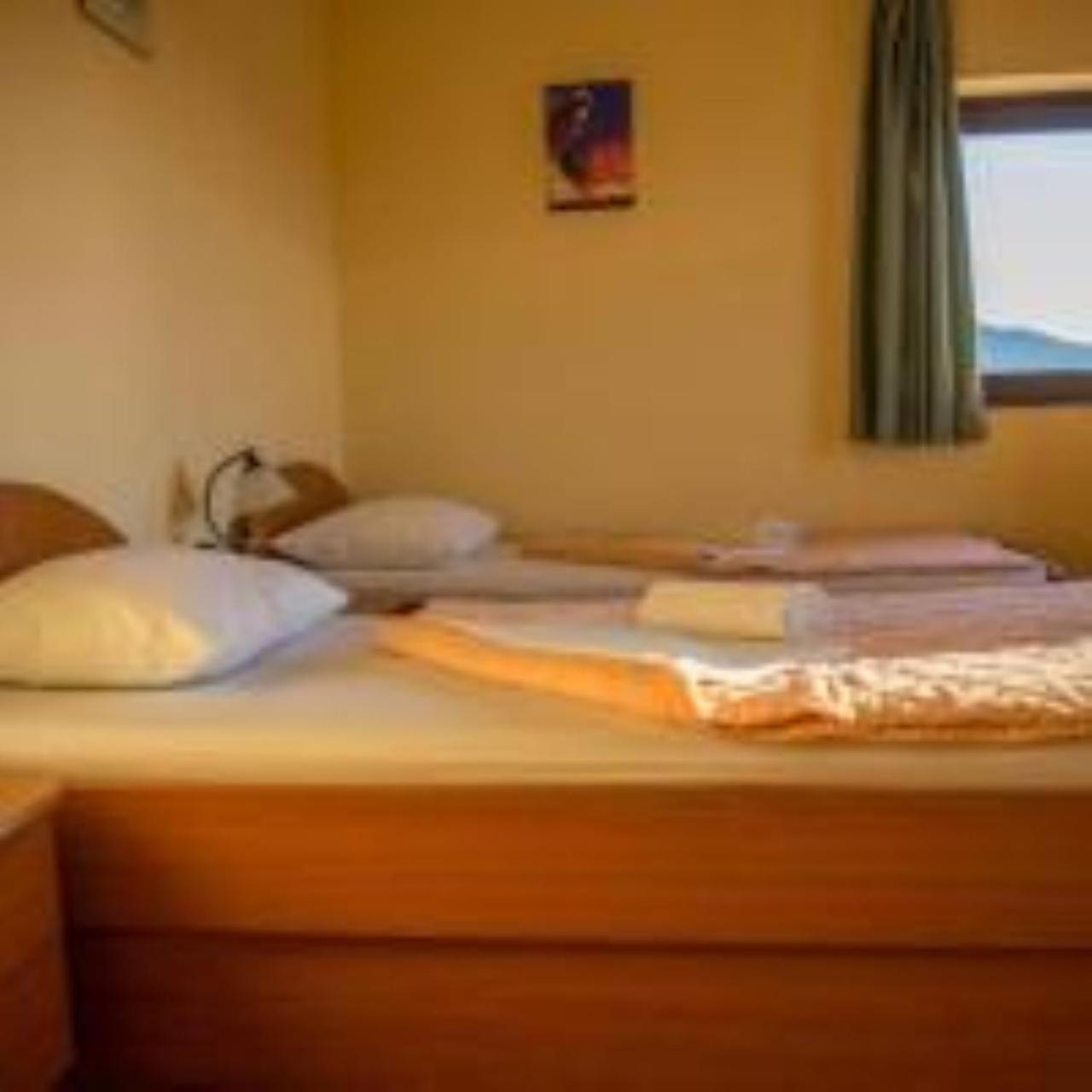 Hotel Barbaric Međugorje Eksteriør billede